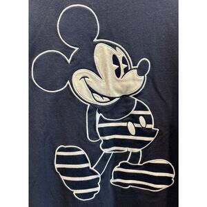 Women’s DISNEY PARKS Blue Mickey Mouse Sweatshirt Size M *B2